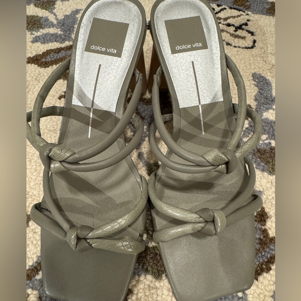 Dolce Vita Shoes | Dolce Vita Parris Sandal/Heel | Color: Green | Size: 7.5